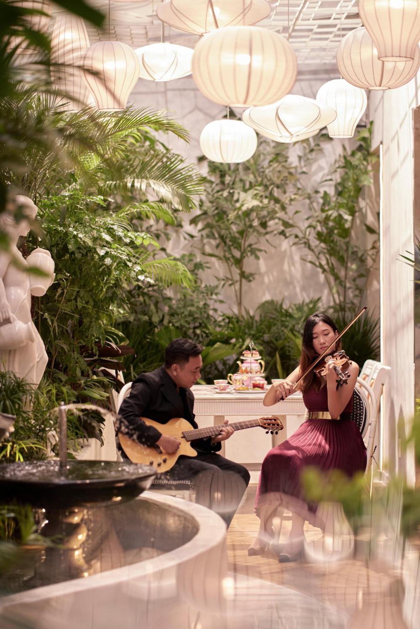 Silverland Khách sạn 4*